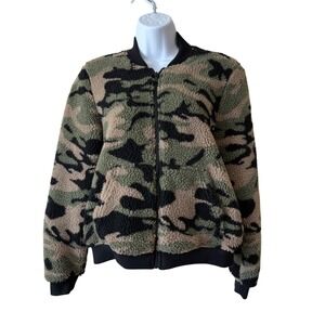 Rock &‎ Republic Camo Sherpa Jacket, Women's Small, Full Zip, Cozy, Fall, Pocket